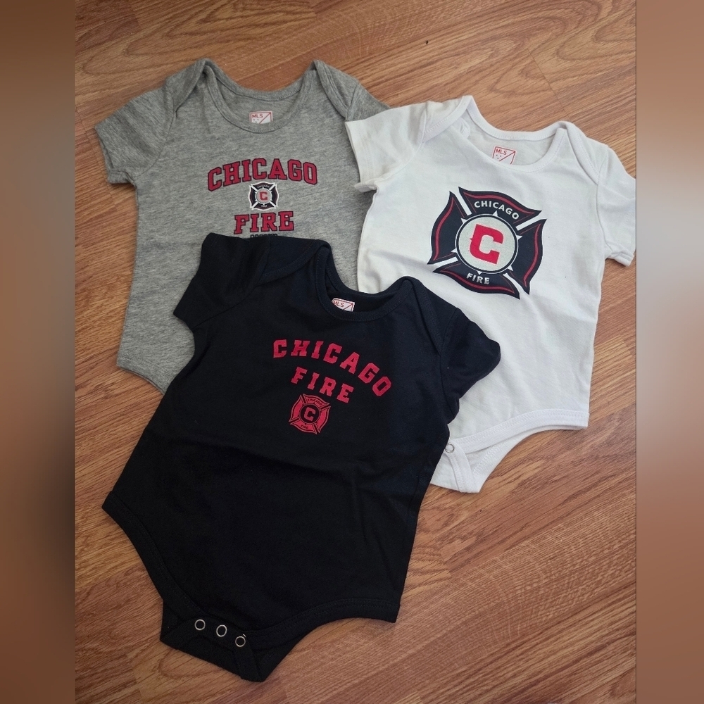 MLS Chicago Fire Soccer Baby 6 Months Bodysuits 3pc New 100% Cotton USA